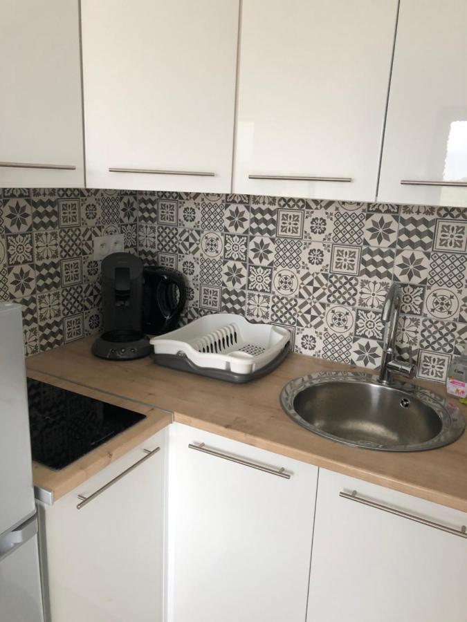 Appartement Avec Spa-Avril A Sept-Camargue 4 Personnes Saint-Laurent-dʼAigouze المظهر الخارجي الصورة